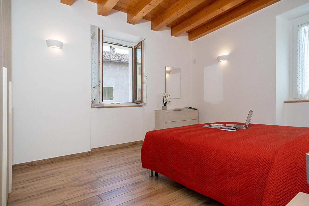 Casa Rossa - Regarda Travel Villa Bardolino Dış mekan fotoğraf